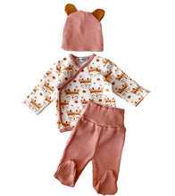 Cargar imagen en el visor de la galería, Primera Pink Deer